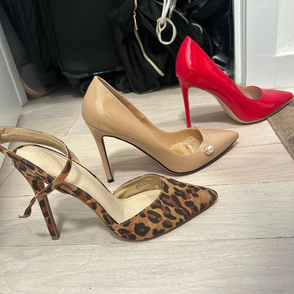 Pumps- take one for $20 or all three for $70 - Picture 1 of 2